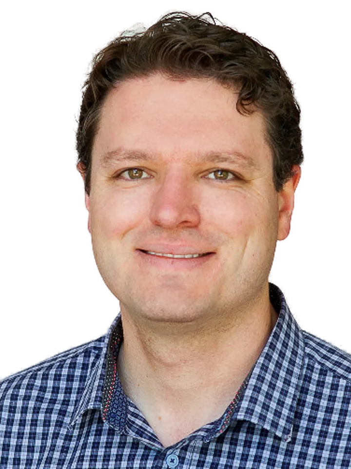 Prof. Alex Donald